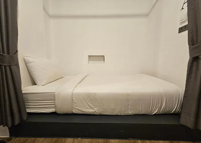 The Entaneer Poshtel Hostel เชียงใหม่