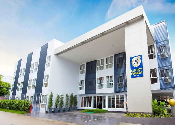Lucky Panda Hotel เชียงใหม่
